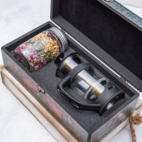 پک هدیه دمنوش نور